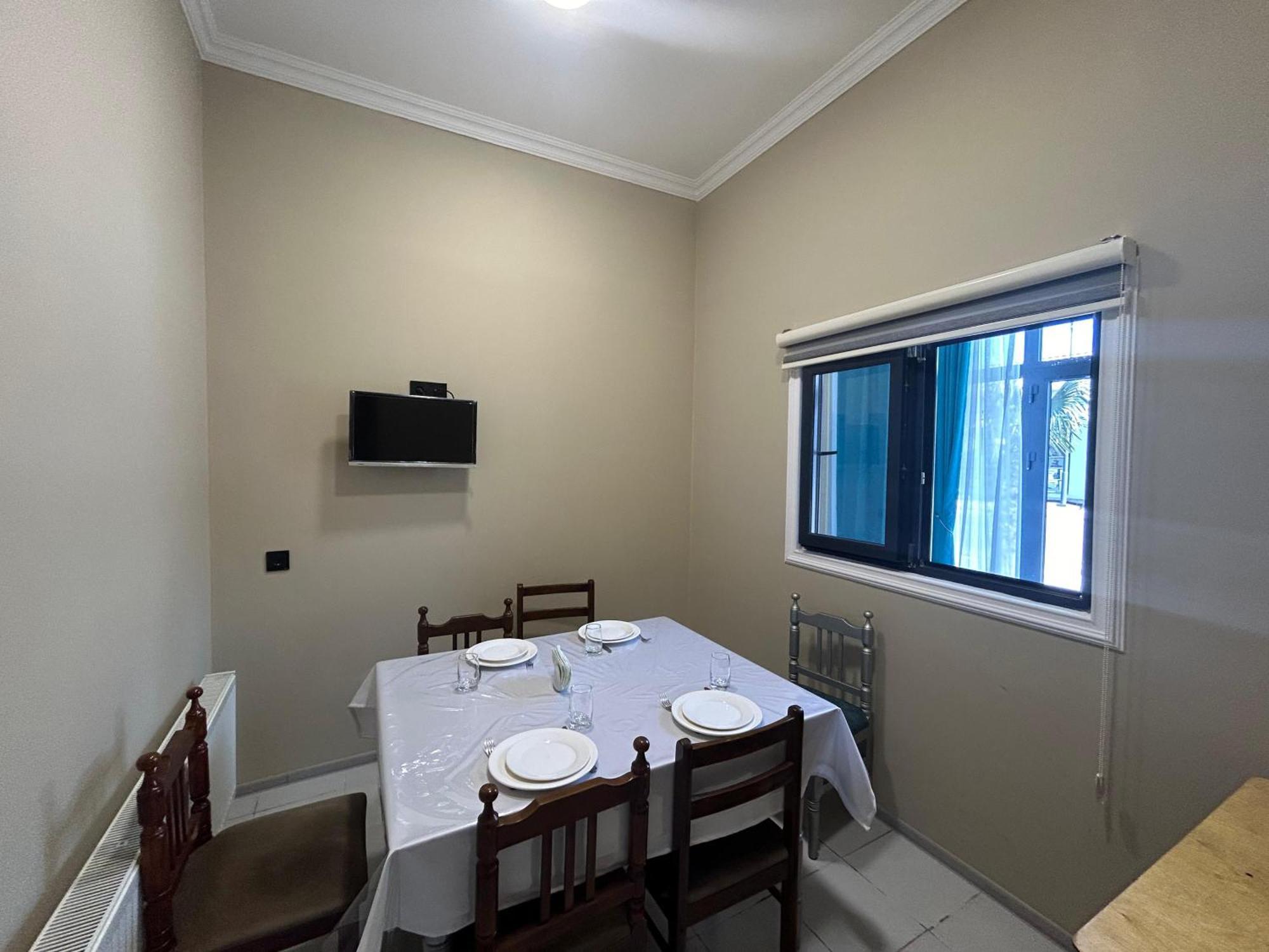 Dost Evi Motel Sheki Ngoại thất bức ảnh